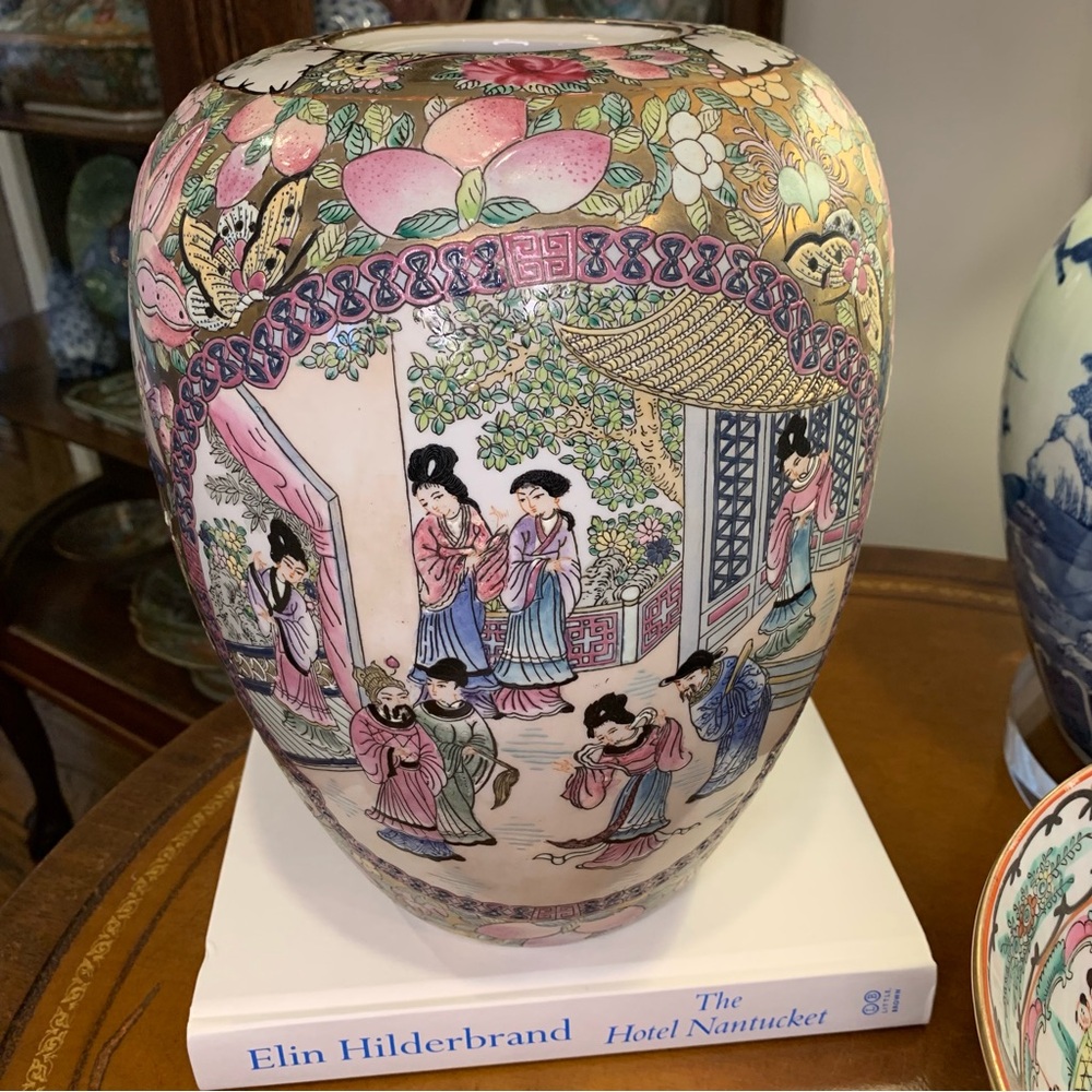 Famille Rose Vase
